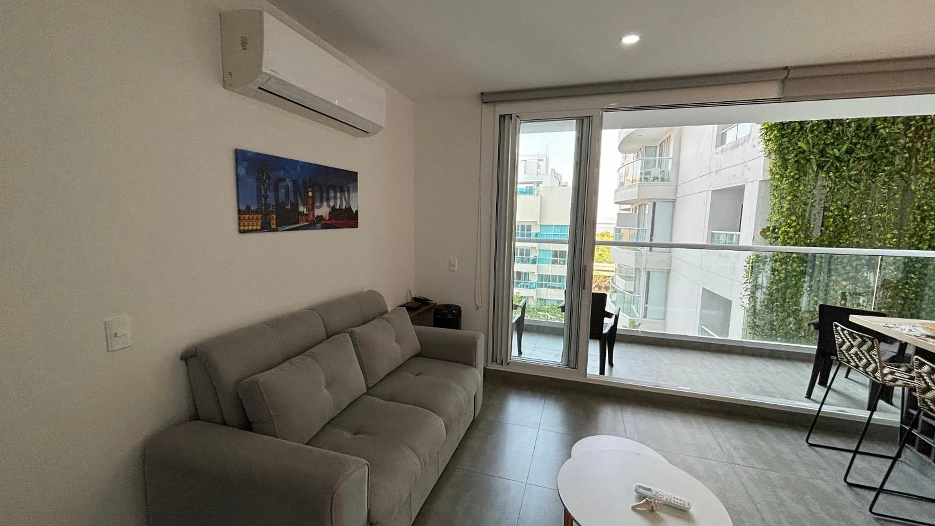 Apartment Luxury Condo Front Of The Beach Cartagena Colombia