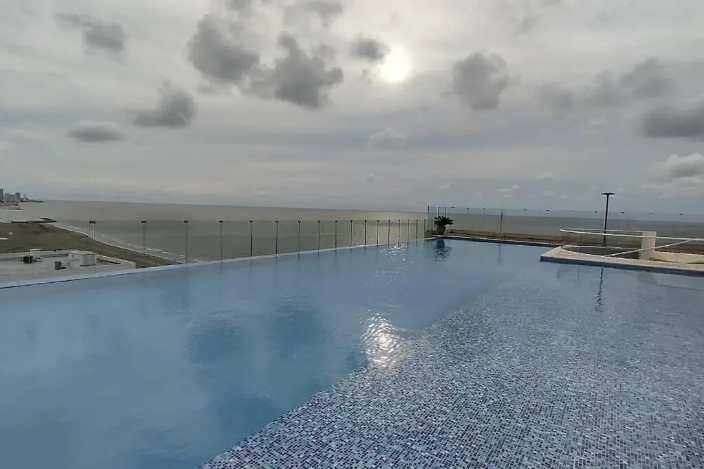 Luxury Condo Front Of The Beach Cartagena Apartment